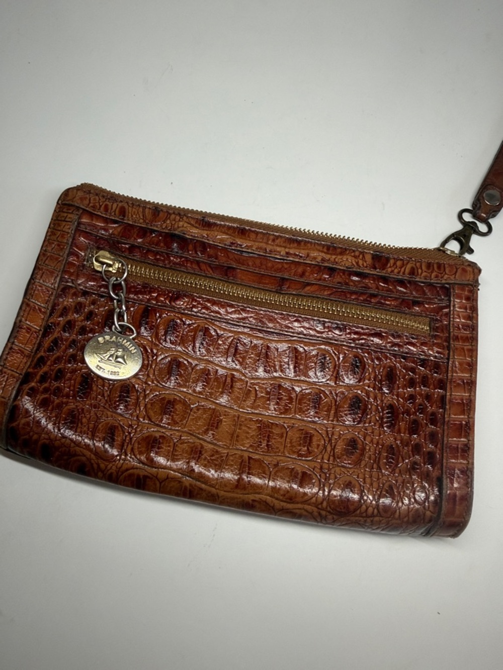Brahmin Vintage Melbourne Collection Crocodile Embossed Women’s Wristlet Wallet - Picture 2 of 16